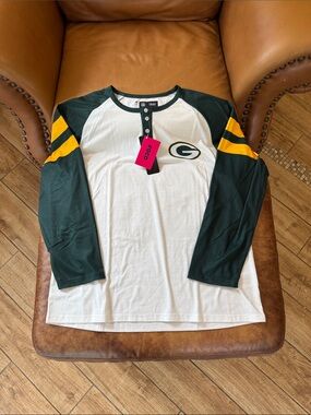 NWT Green Bay Packers Women’s 3/4 Sleeve Henley Sz 2XL NFL Team Apparel XXL
